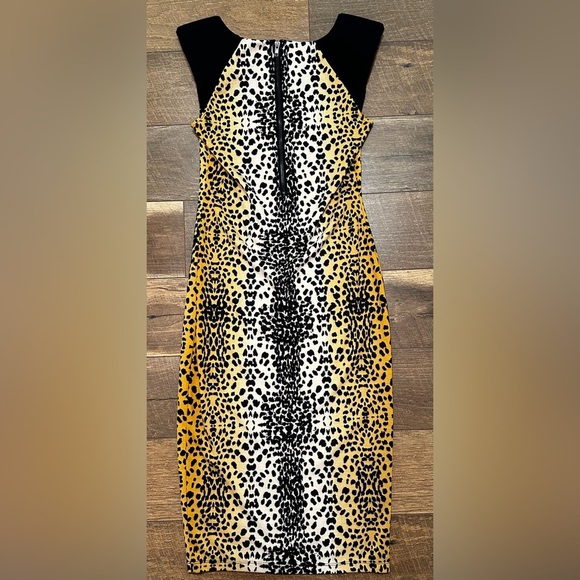Buffalo David Bitton Leopard Print Bodycon Dress NWT Size Medium - Picture 3 of 5